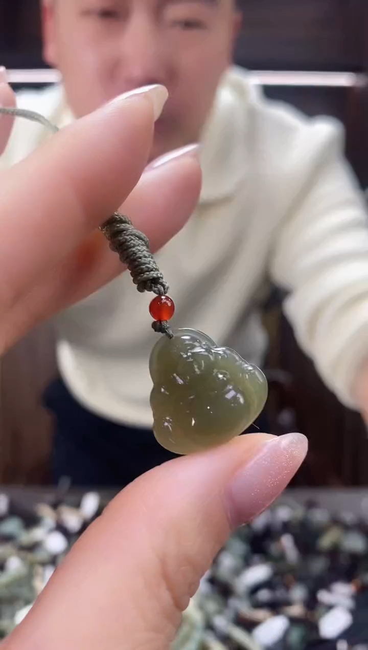 【闪购商品】和田玉颈饰未镶嵌多样性发货，拍一发一
