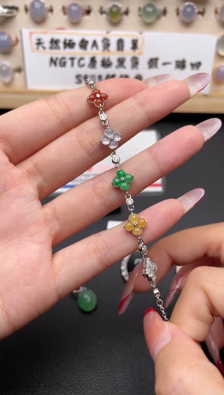 【闪购商品】翡翠戒指银S925镶嵌一物一证一礼盒