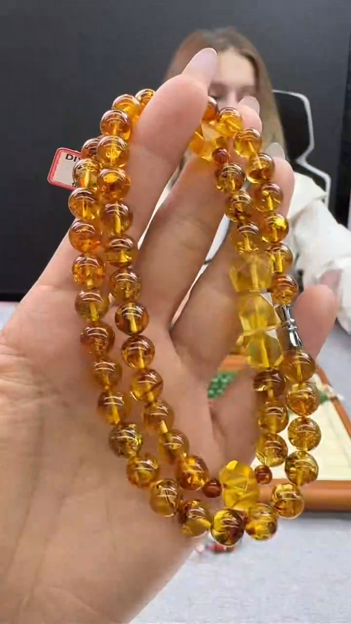 【闪购商品】琥珀颈饰未镶嵌136秒拍号
