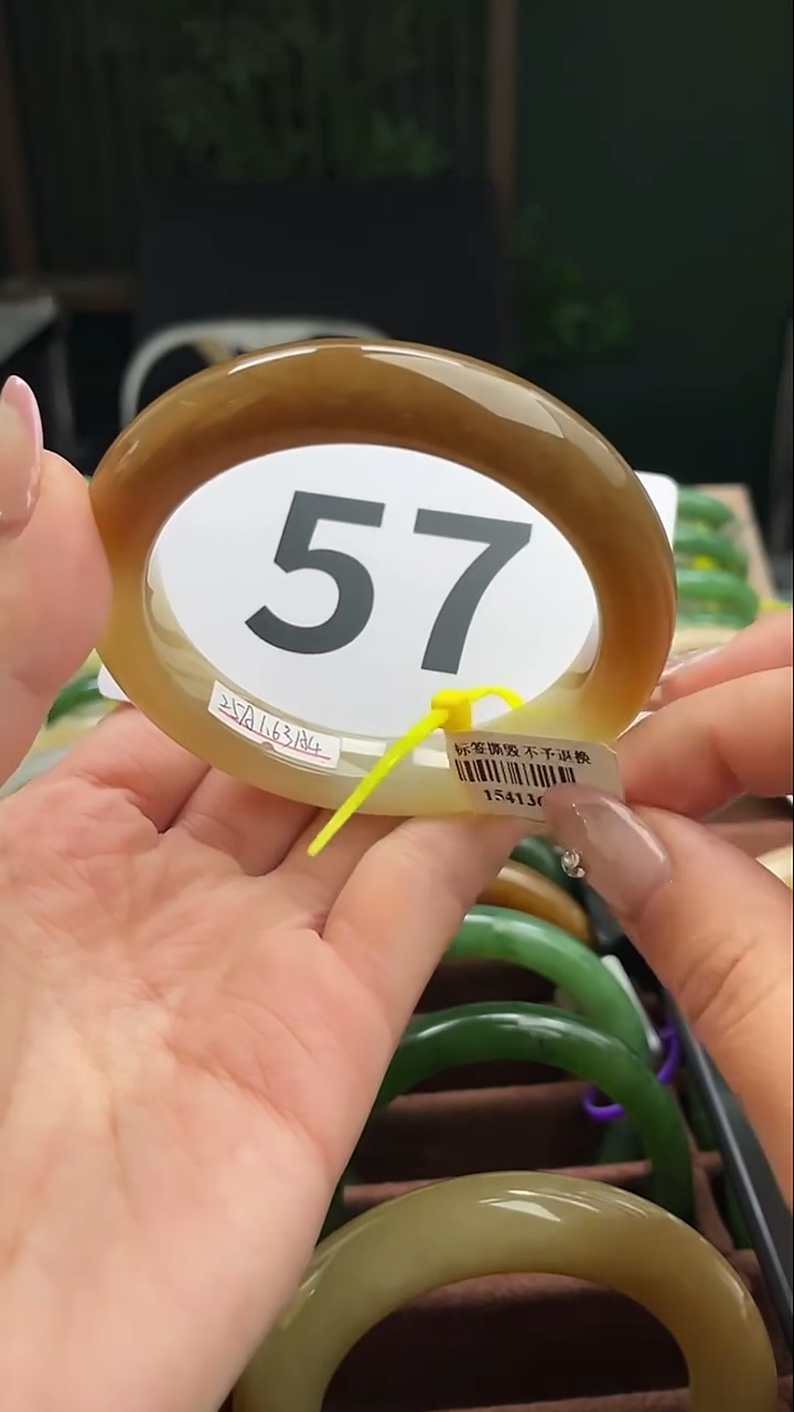 定制和田玉和田玉手镯