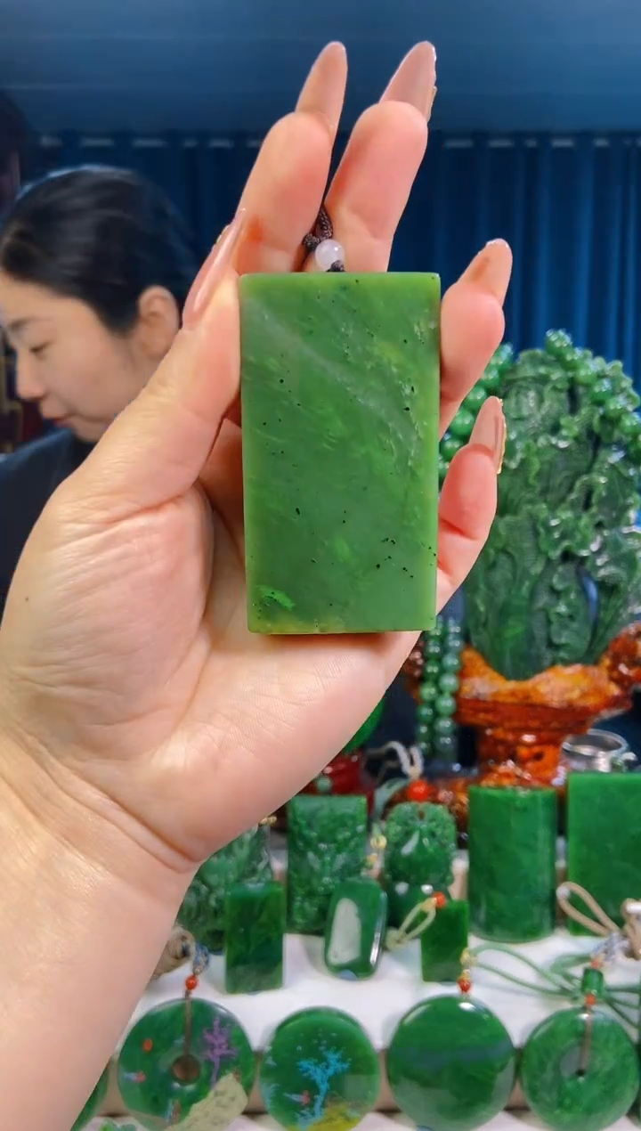 【闪购商品】和田玉挂件未镶嵌1