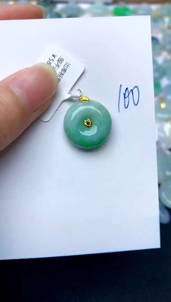 【闪购商品】翡翠颈饰18K金镶嵌100天然A货翡翠