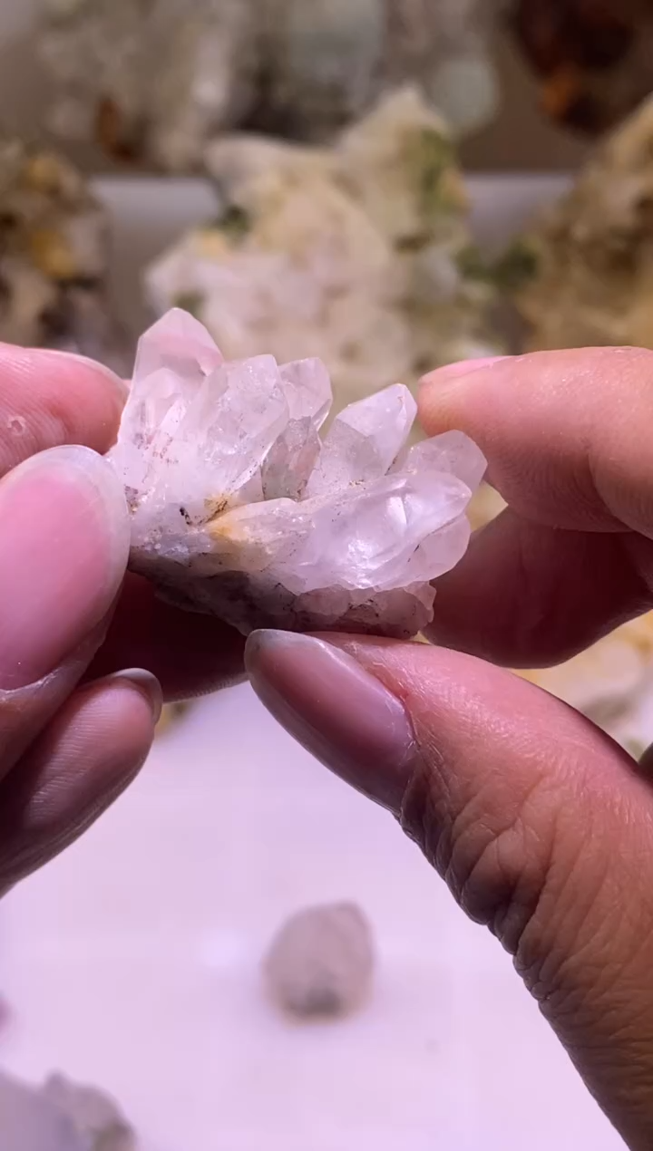 未镶嵌珠宝半成品水晶56号 莫奈小晶簇矿标
