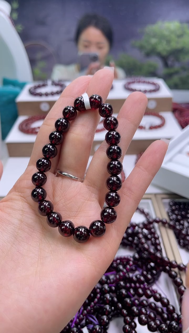 【闪购商品】石榴石手链未镶嵌玫紫色紫牙乌手串8mm+ 多样式发一