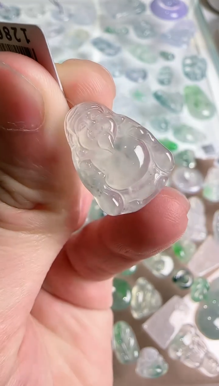 【闪购商品】翡翠吊坠(不含链)未镶嵌··