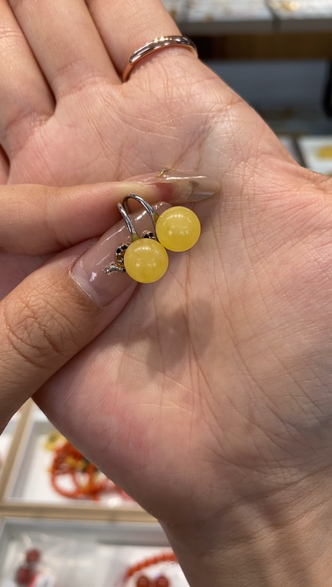 【闪购商品】琥珀耳饰银S925镶嵌耳钩