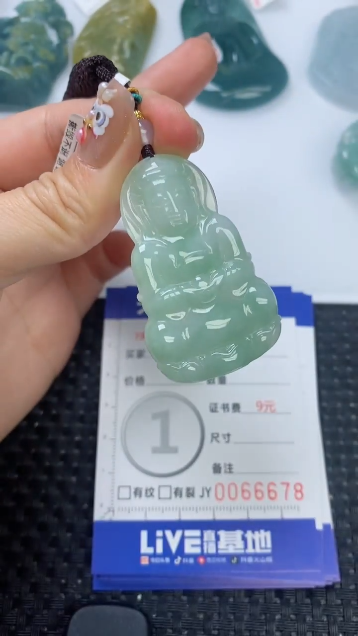 翡翠未镶嵌颈饰111111111111111