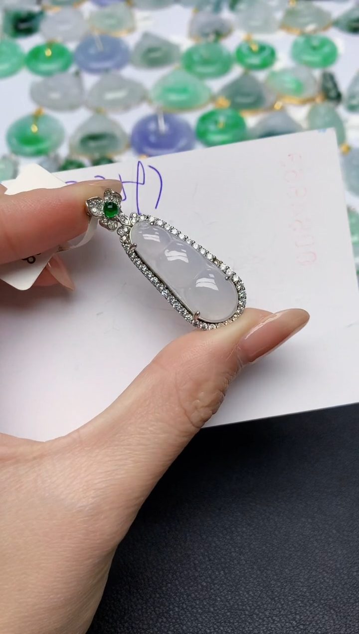 颈饰未镶嵌翡翠天然缅甸A货翡翠百元以上9元证书费自理