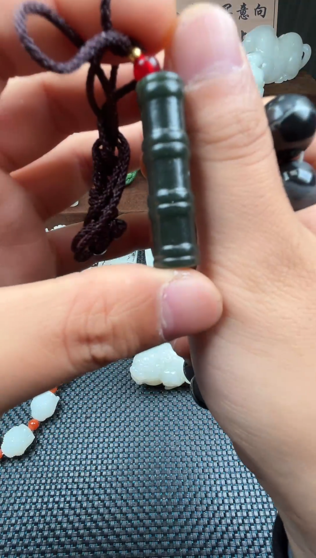 未镶嵌和田玉挂件玺玉珠宝玉器闪购