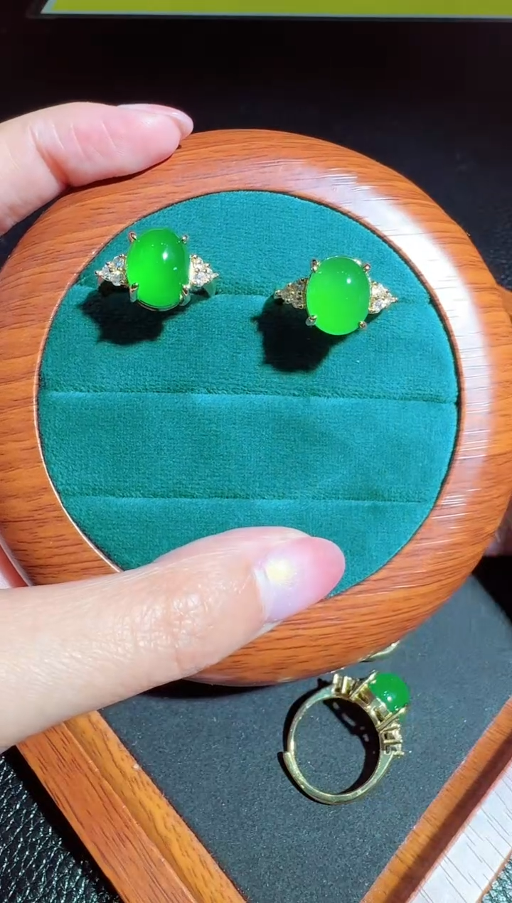 【闪购商品】玛瑙/玉髓戒指合金多样性发货只发一件