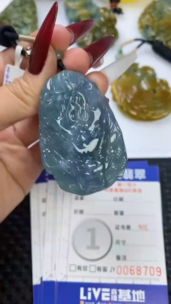 【闪购商品】翡翠颈饰未镶嵌1111111111111111