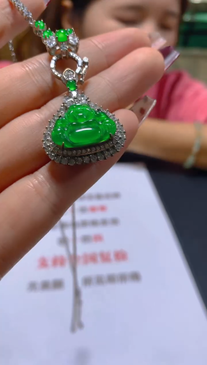 颈饰未镶嵌翡翠多样性发一