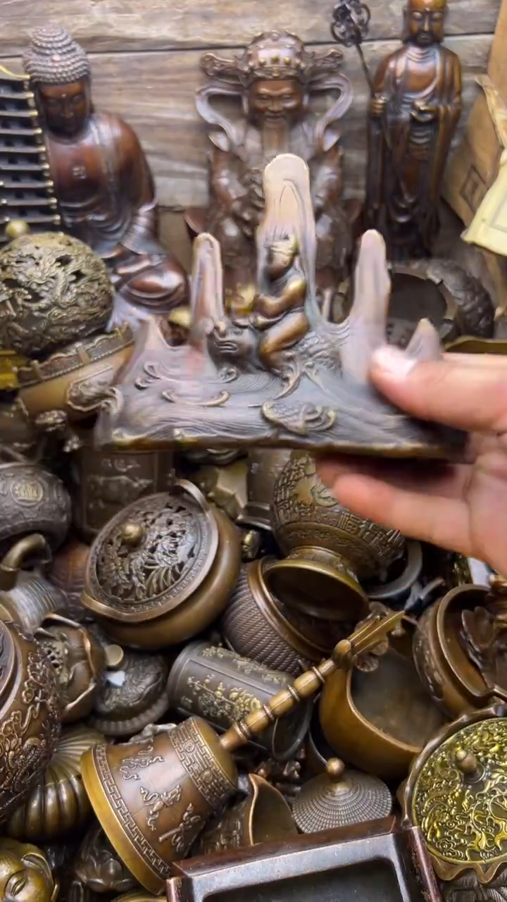 精美铜器，点击下单