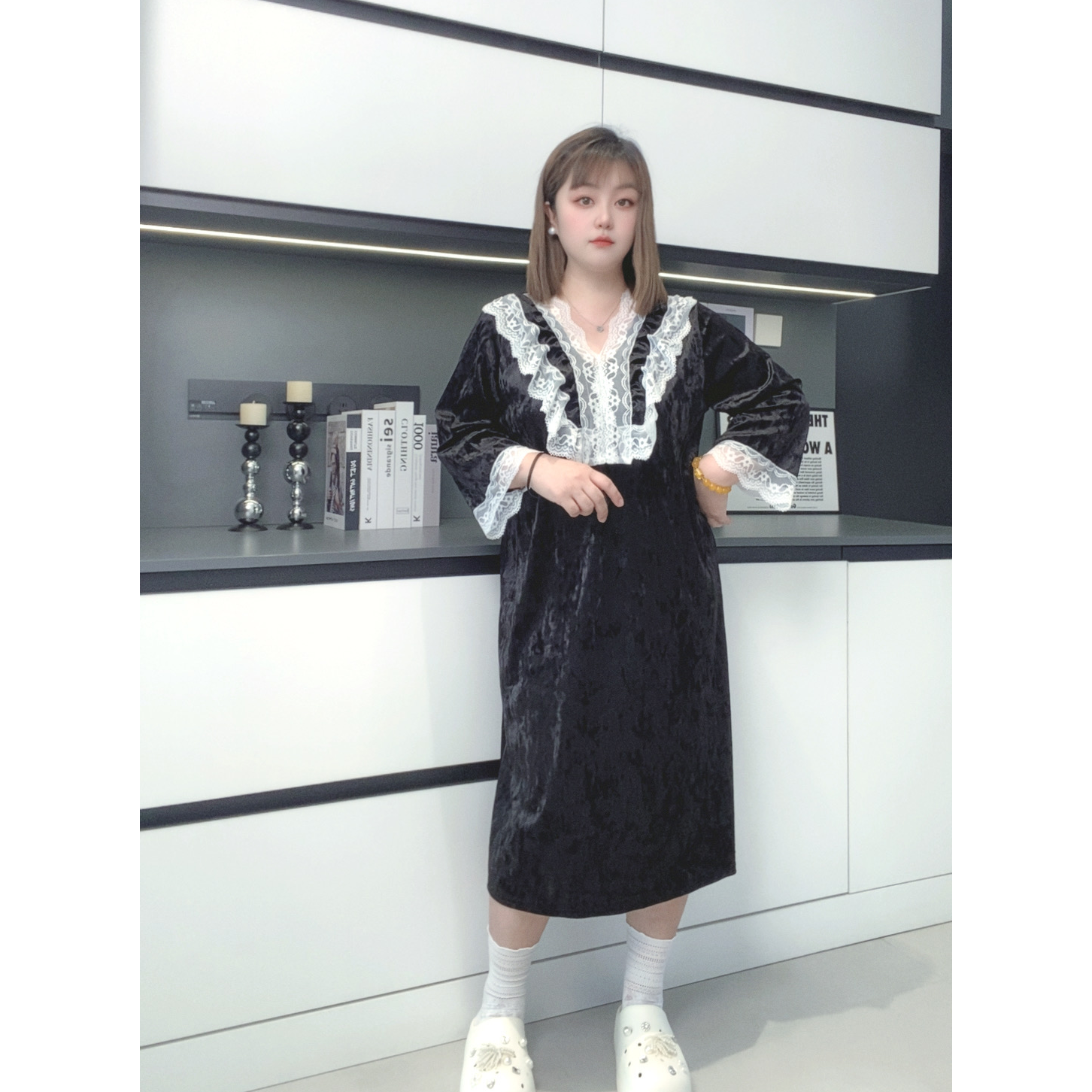 【有运费险】2025秋季新款丝绒拼蕾丝女睡裙大码家居服套装DTT8888