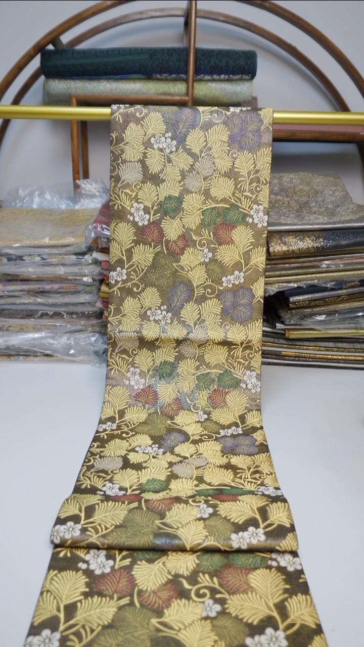 织绣193松树花卉花卉