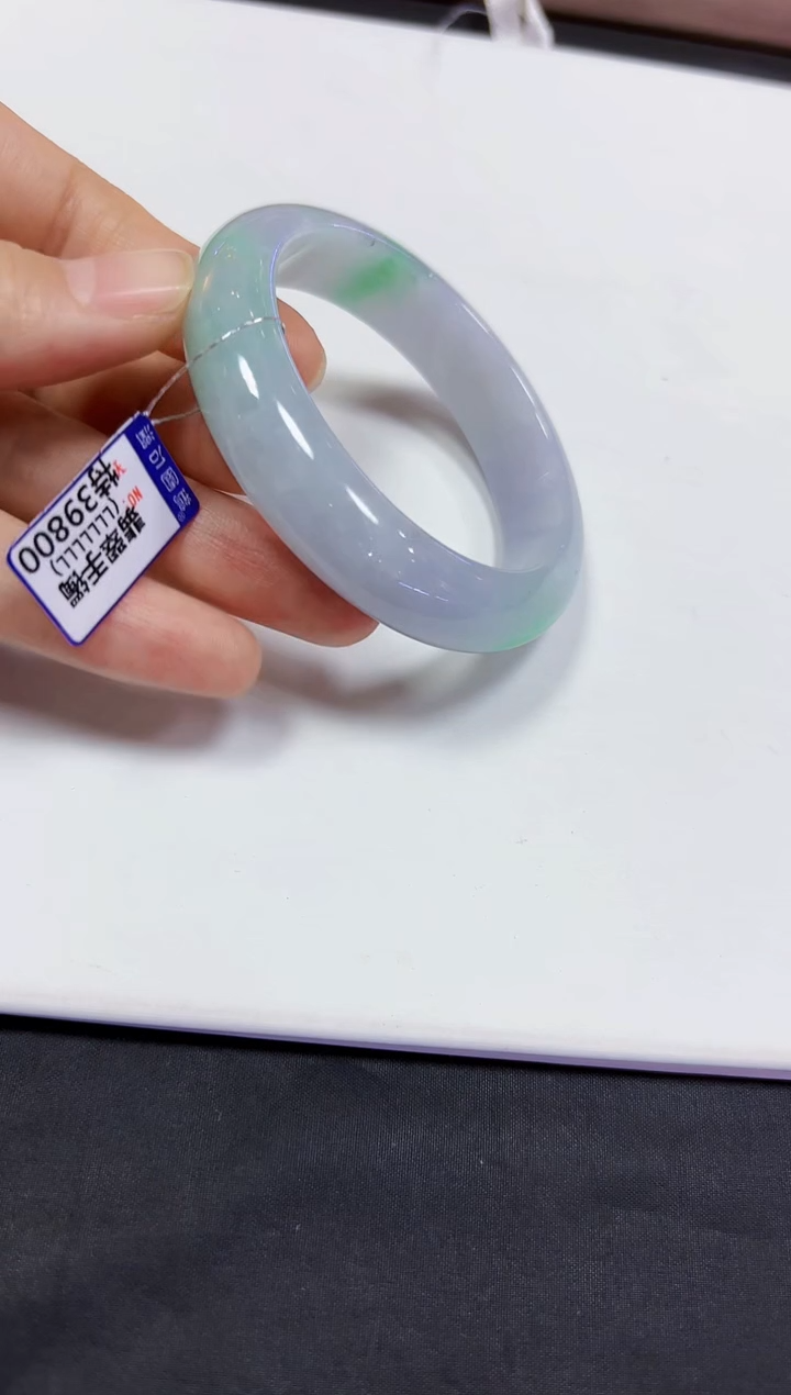 【闪购商品】翡翠颈饰未镶嵌53手镯