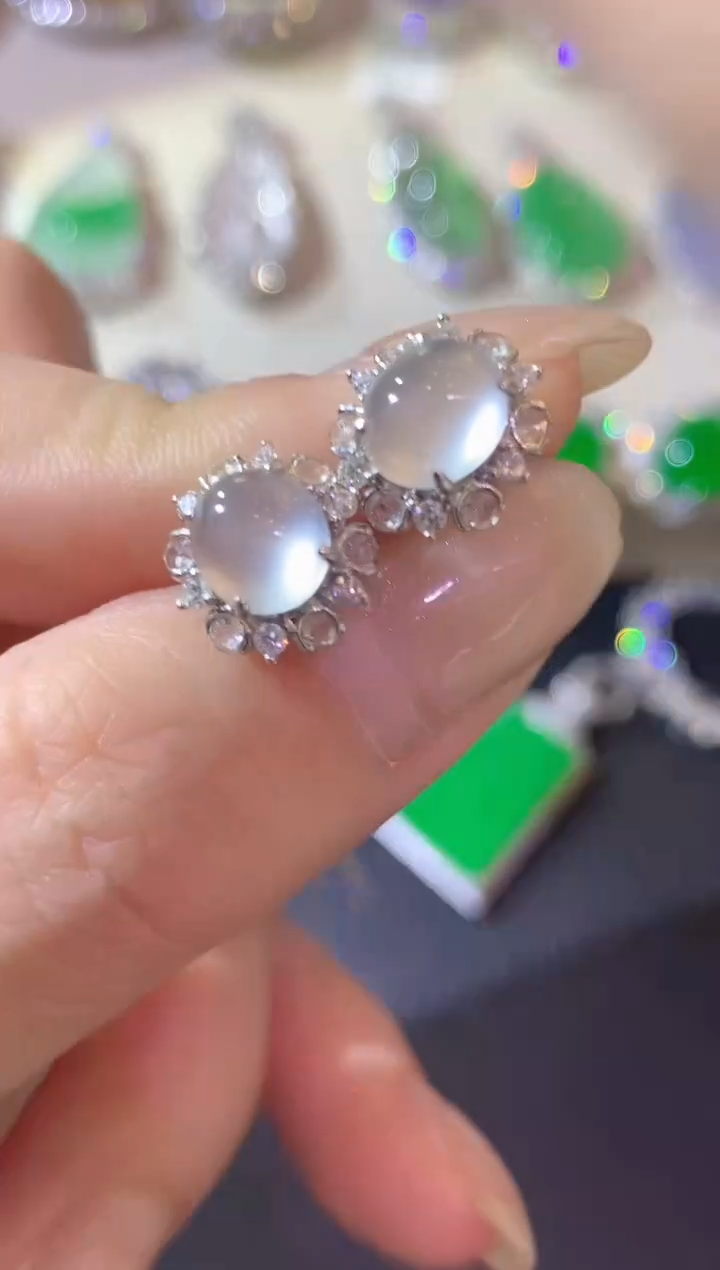 【闪购商品】翡翠耳饰18K金镶嵌C56翡翠多样性发一件