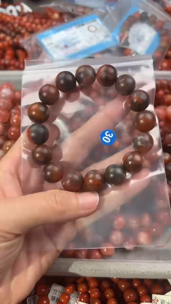 南红玛瑙手串未镶嵌13+