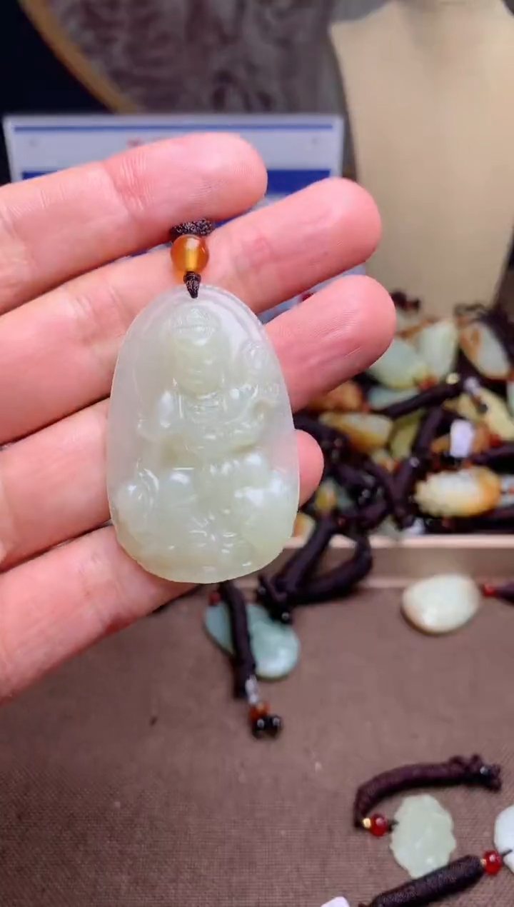 【闪购商品】和田玉颈饰未镶嵌1