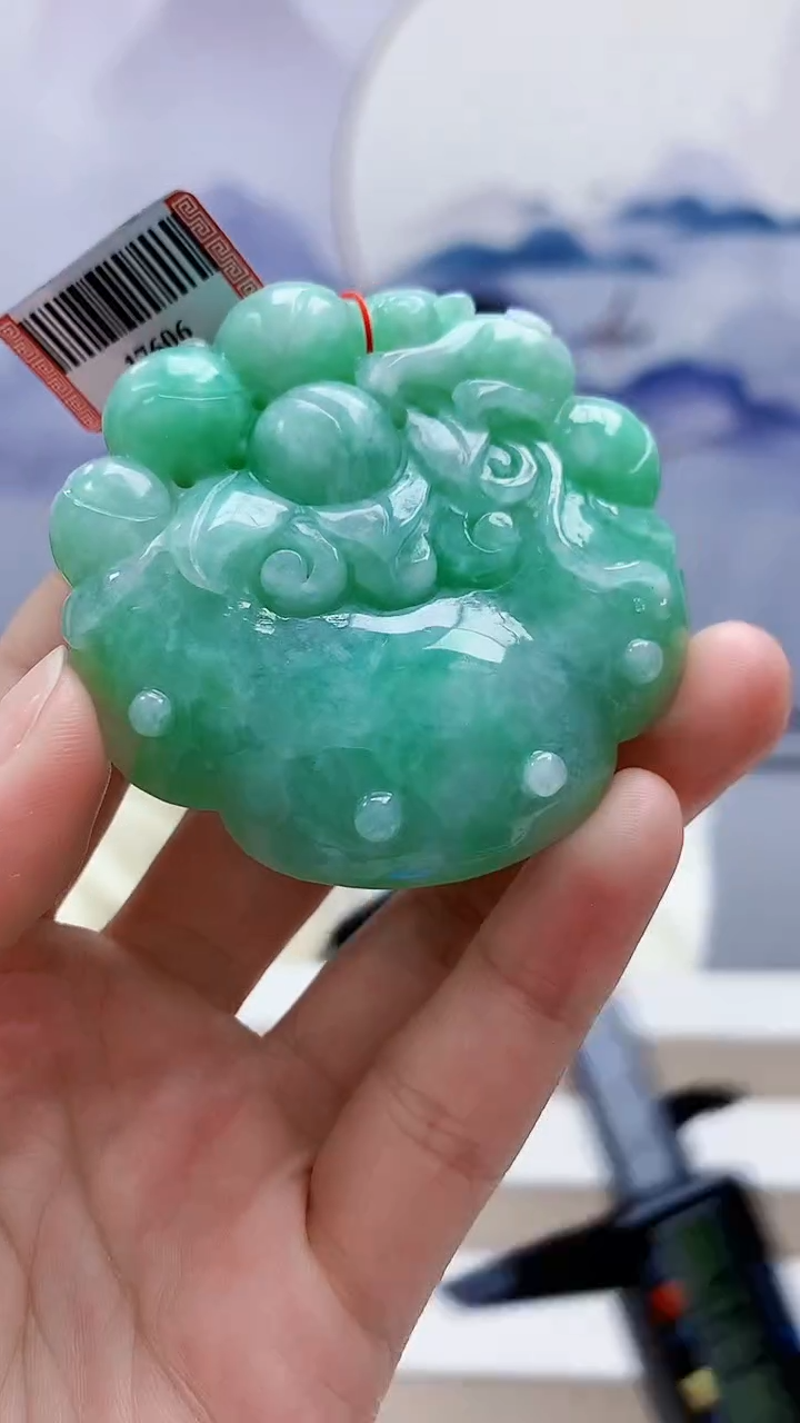 未镶嵌定制翡翠4852lr-毛货挂件96