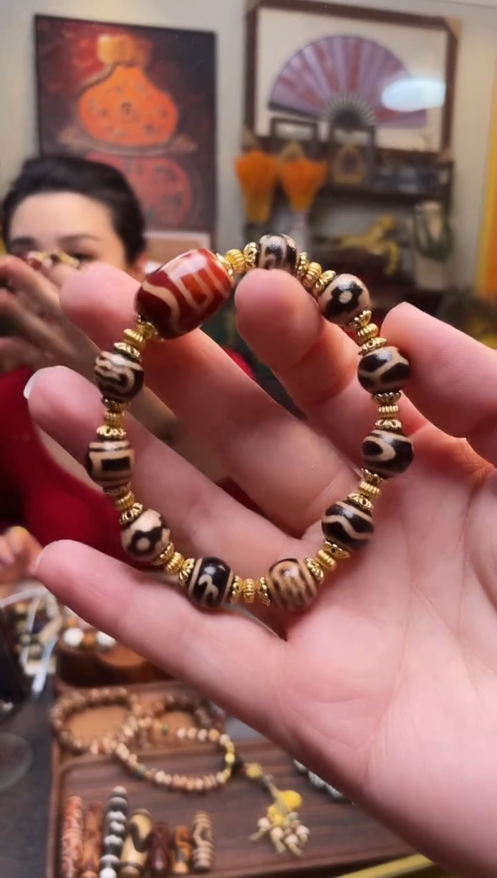 【闪购商品】白玉菩提吊坠0213-10息增怀诛手串