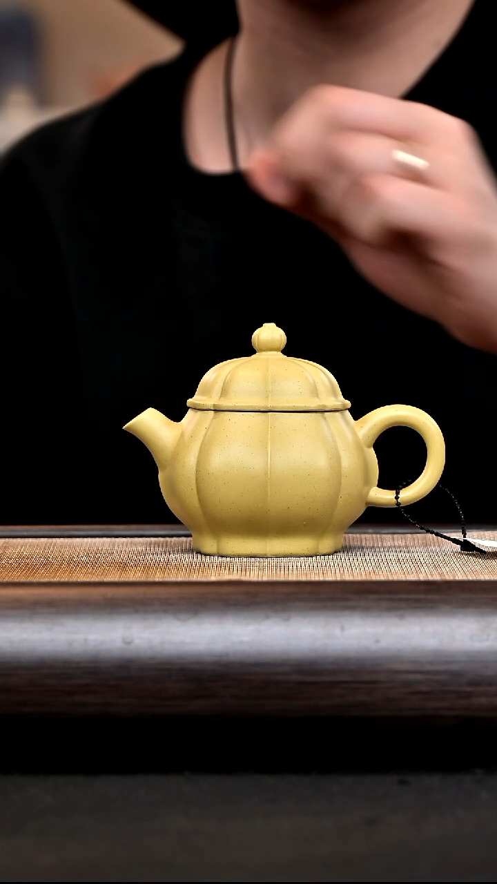 【闪购商品】紫砂茶壶16449 本绿   