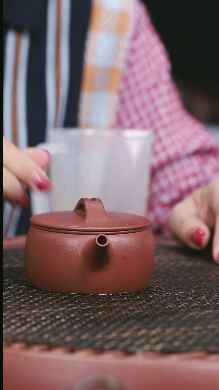 【闪购商品】紫砂红皮龙16号汉瓦16CC