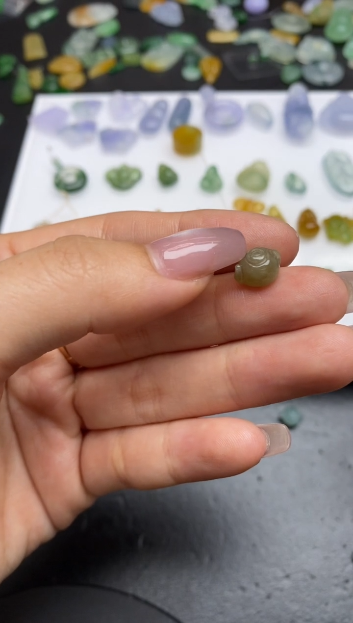 【闪购商品】定制翡翠未镶嵌翡翠毛货~