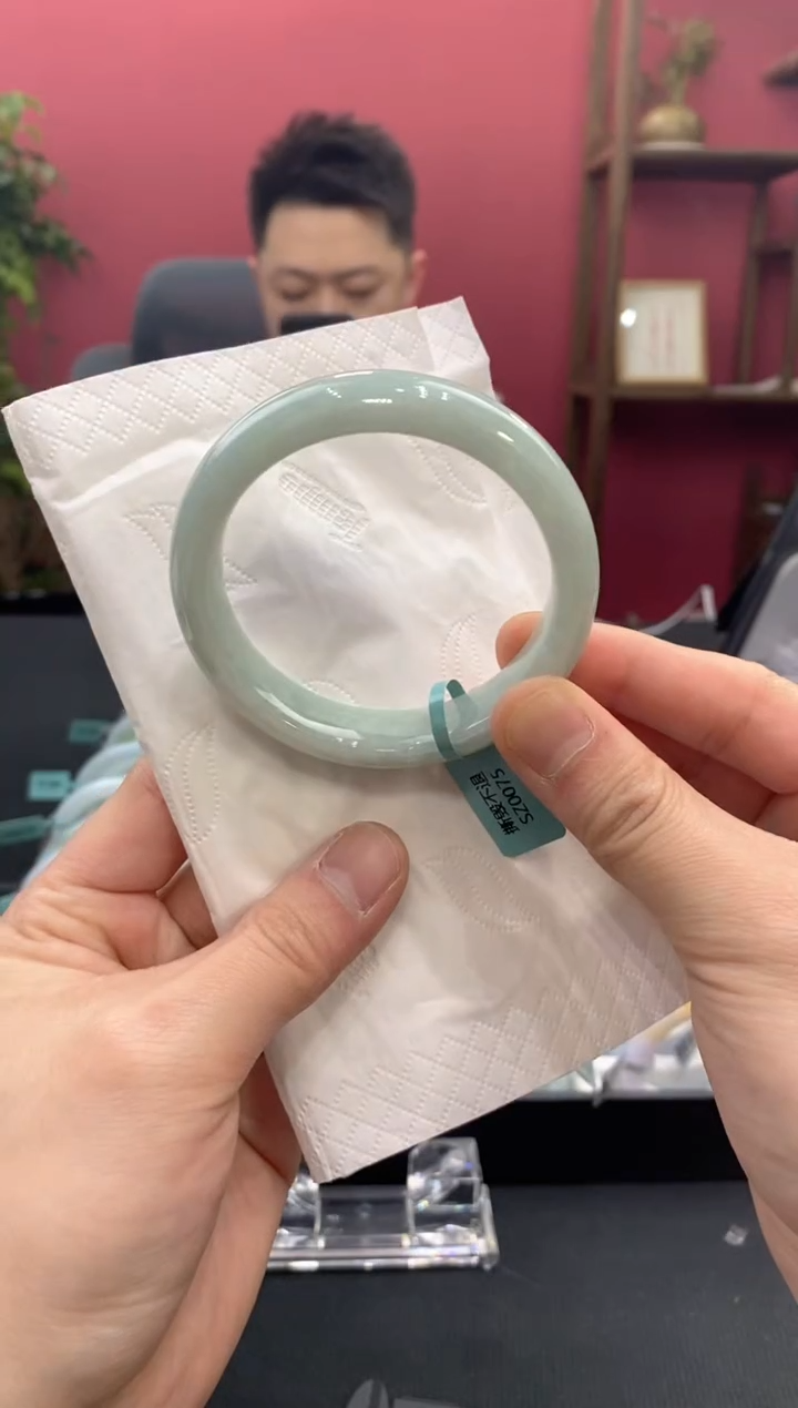 【闪购商品】翡翠手镯未镶嵌00001831