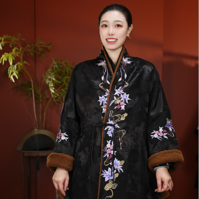 25356新款新中式汉服交领绣花外套