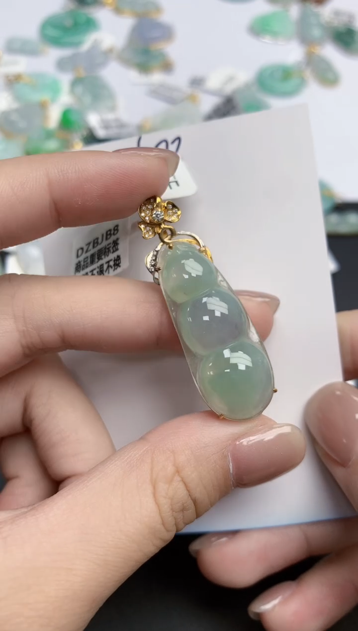 【闪购商品】翡翠颈饰18K金镶嵌天然缅甸翡翠A货