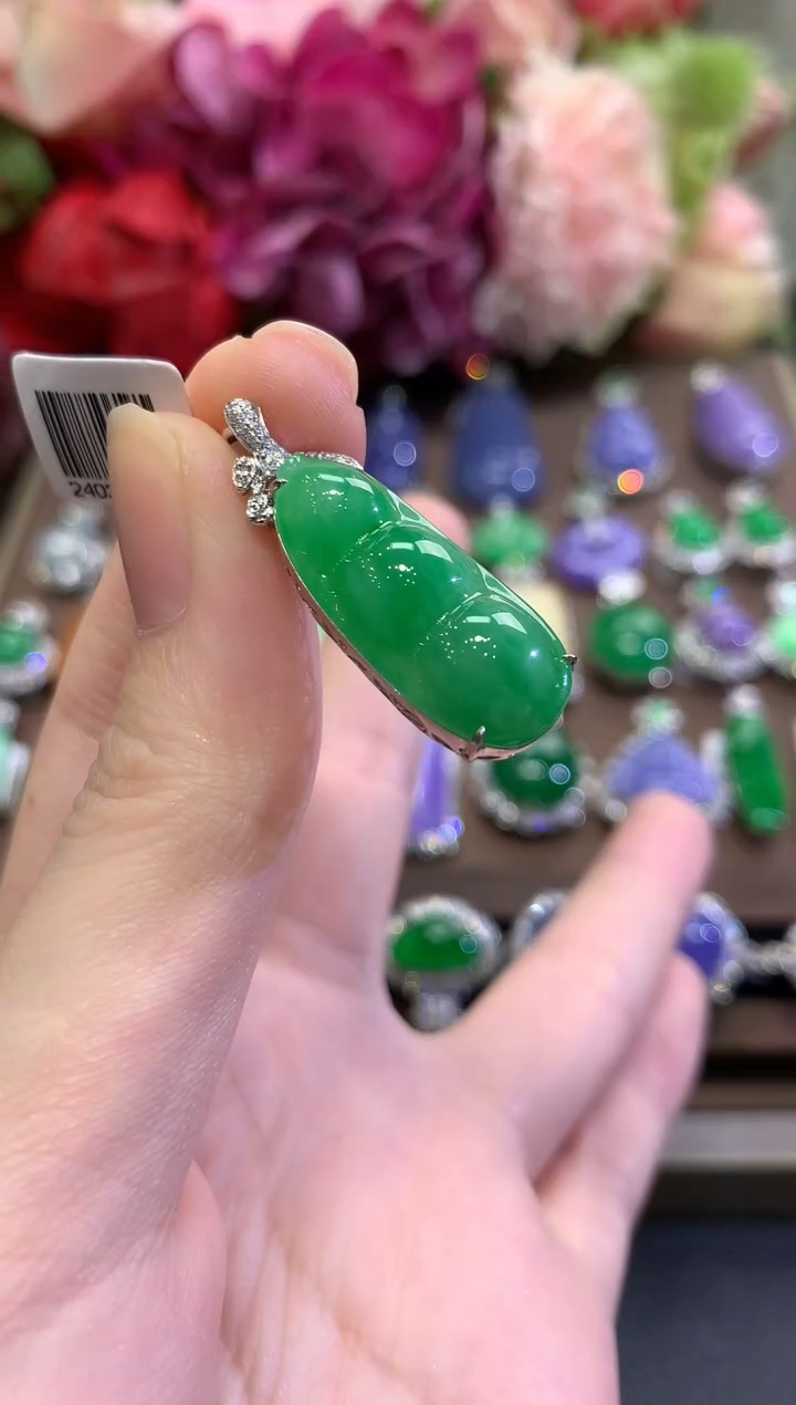 吊坠(不含链)18K金镶嵌翡翠秋日珠宝E29