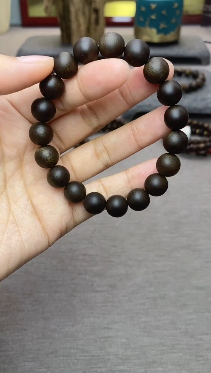 【闪购商品】沉香手串越南富森红土留疤玉化料1.0单圈