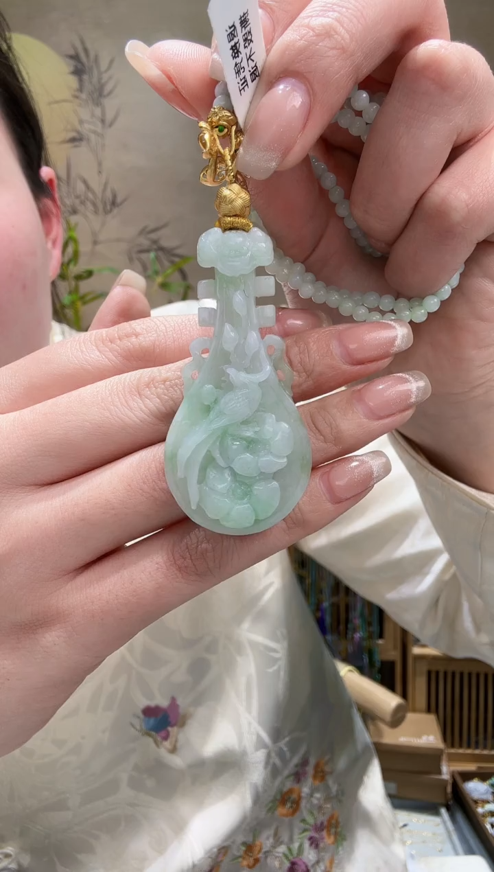 【闪购商品】翡翠颈饰未镶嵌吊坠