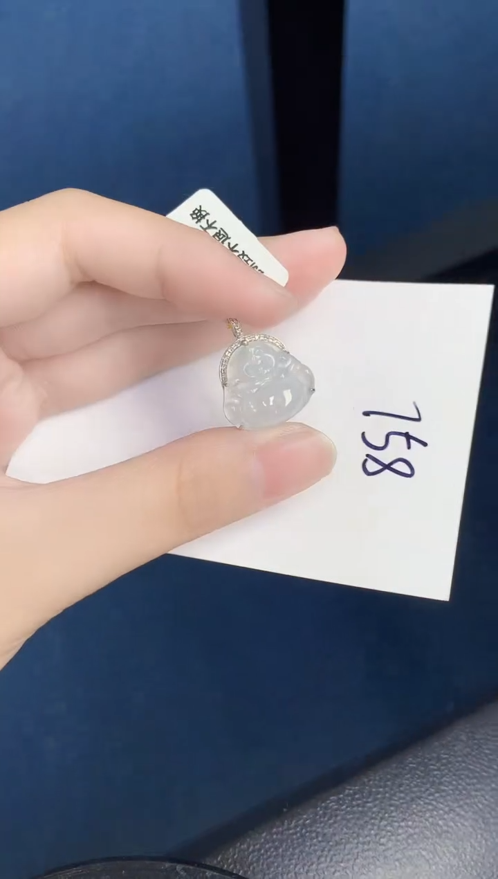 【闪购商品】翡翠颈饰18K金镶嵌0000000001