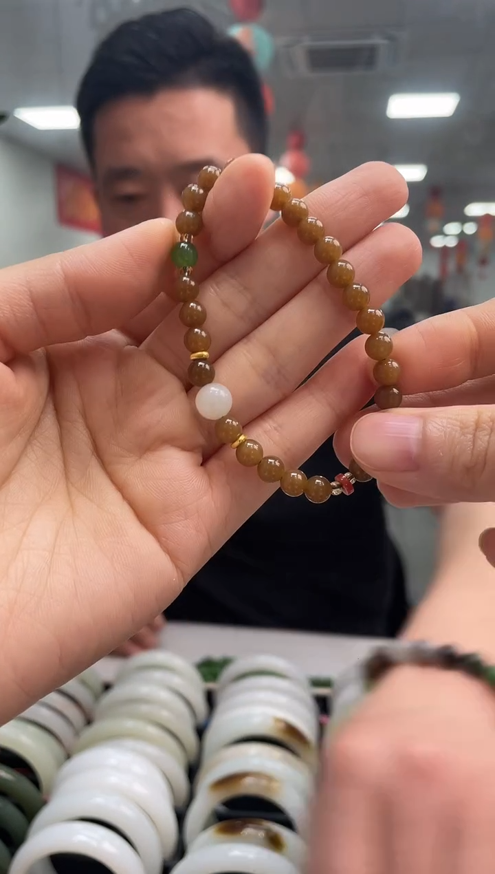 手链足金镶嵌和田玉且末糖卡6-5手串随机发一件