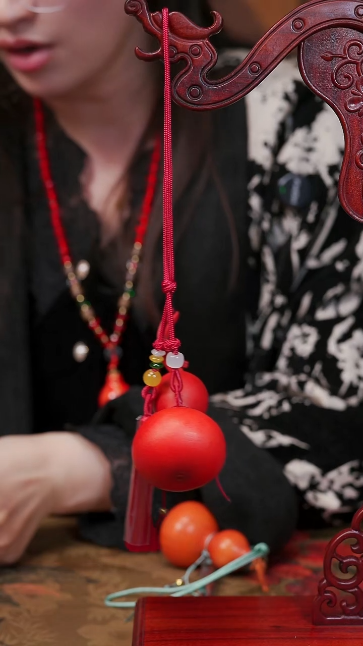 25 漆艺工艺小葫芦9.9