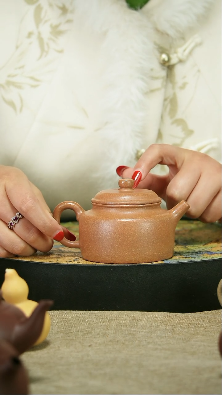 【闪购商品】紫砂茶壶桃花泥 德钟
