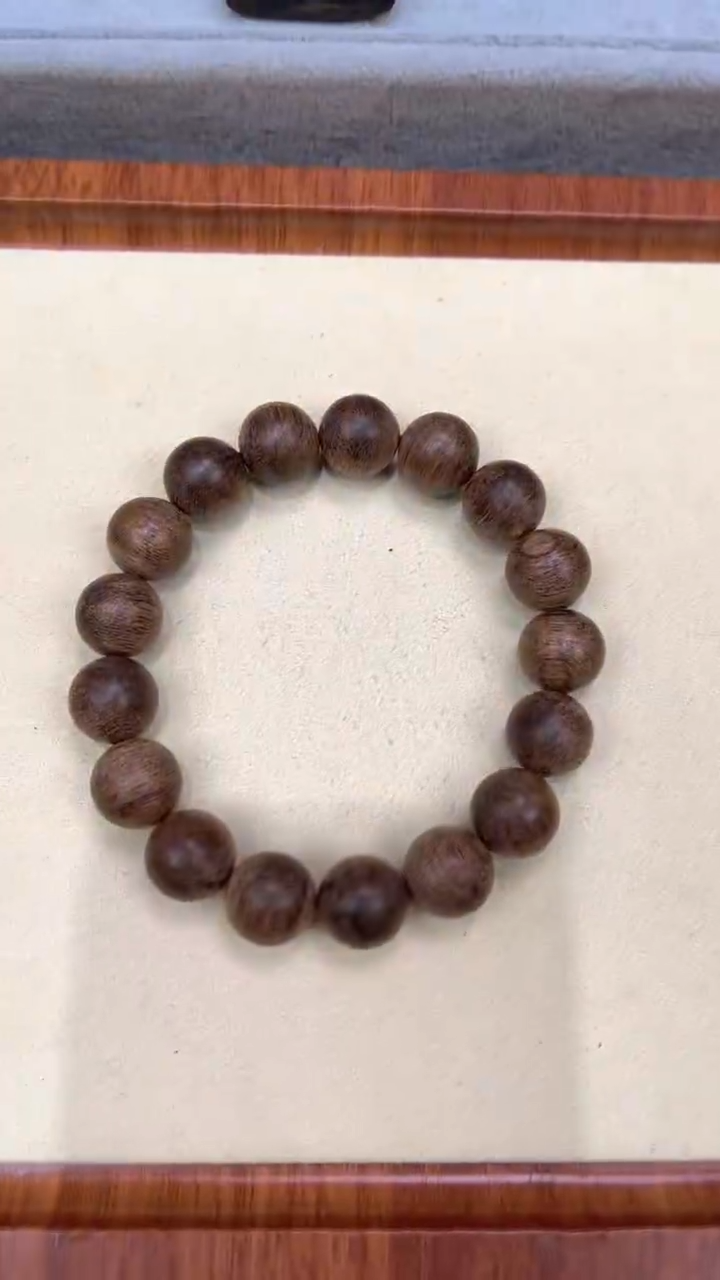 【闪购商品】沉香手串越南芽庄99沉1.3单圈手串