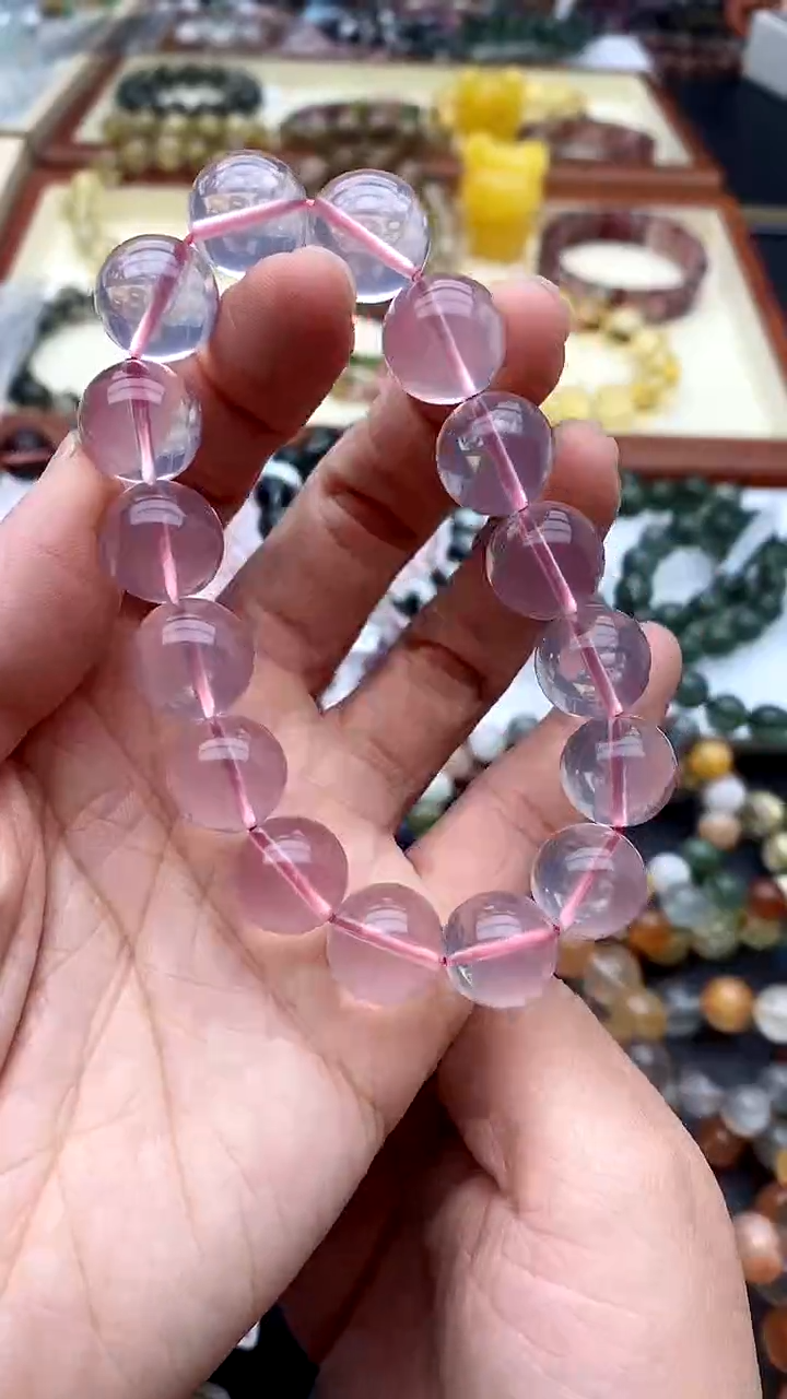 【闪购商品】芙蓉石手链未镶嵌莫桑比克星光粉