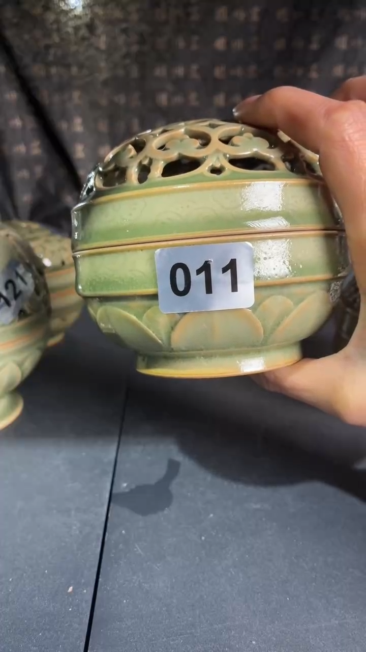 耀州窑仰山全****司宝相香薰微瑕011