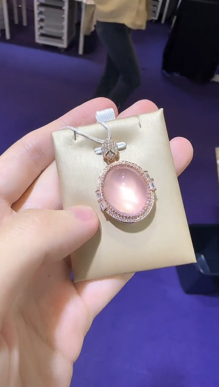 【闪购商品】芙蓉石颈饰银S925镶嵌15*20mm星光粉水晶