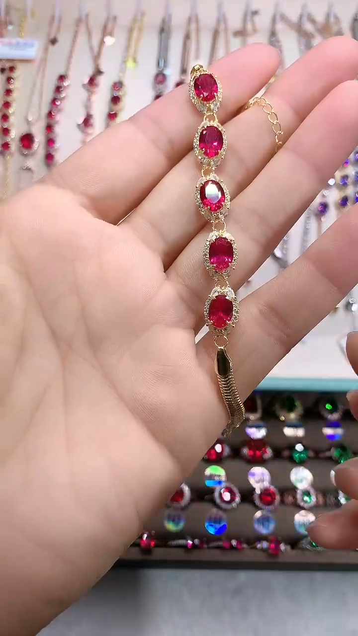 【闪购商品】红宝石手链银S925镶嵌金色