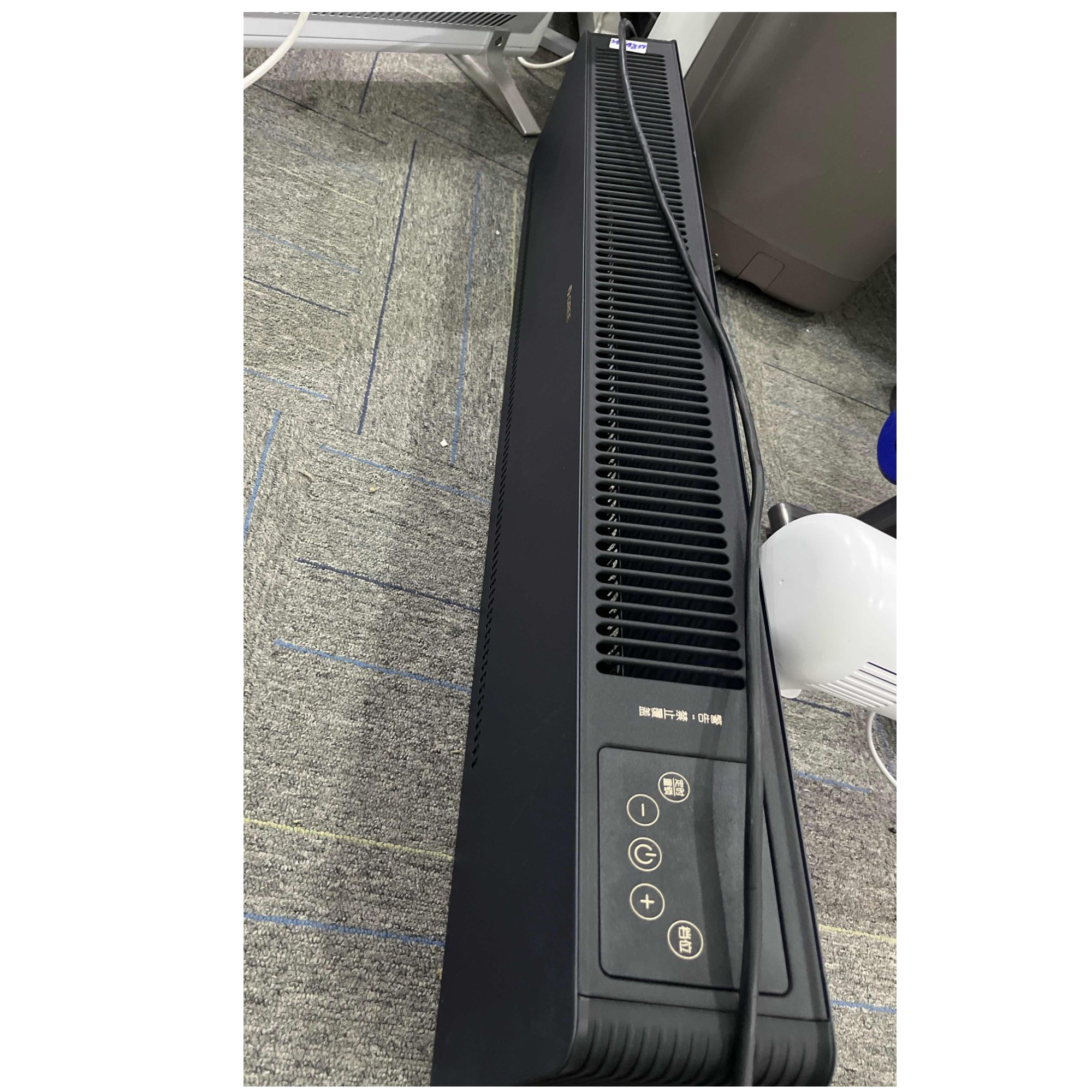 9新 Gree/格力 【二手】武汉仓取暖器轻微划痕功能完好