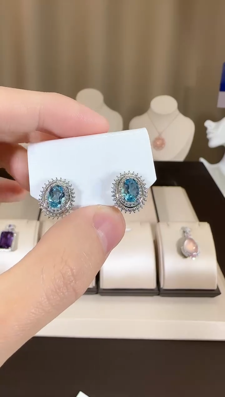 【闪购商品】托帕石耳饰银S925镶嵌5*7mm耳钉