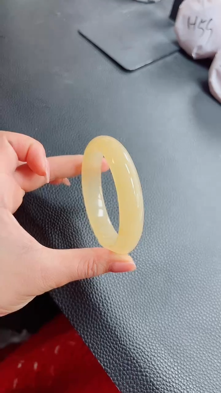 【闪购商品】石英质玉手镯未镶嵌214