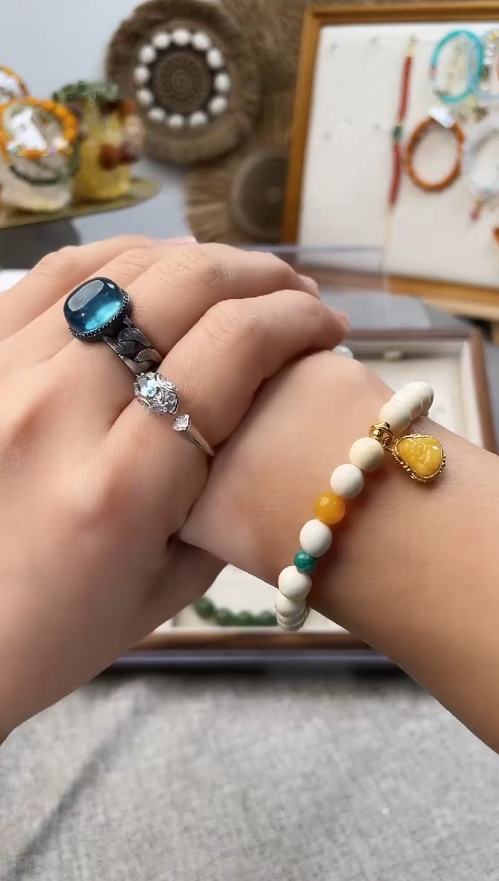 未镶嵌手串水晶暖****e猛犸手串（多样性发一