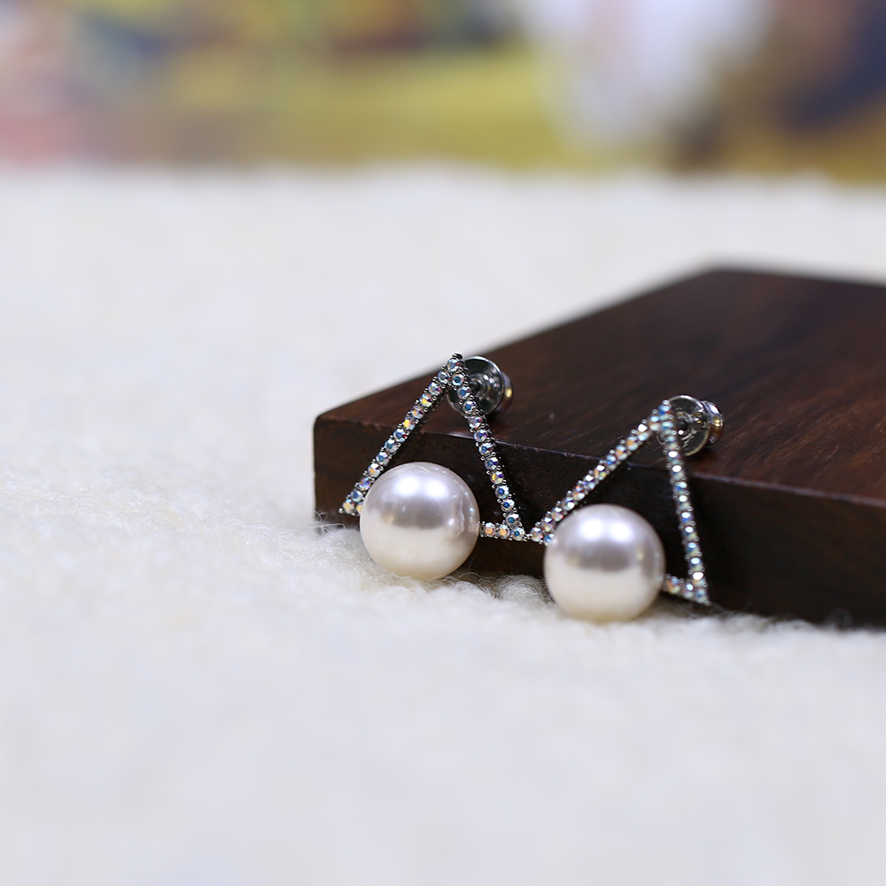 铜合金合成锆石耳饰 几何三角璀璨温柔高级轻奢精致 耳环-8747