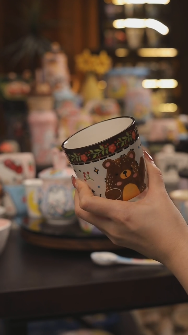 景德镇釉下彩绘设计师款式陶瓷