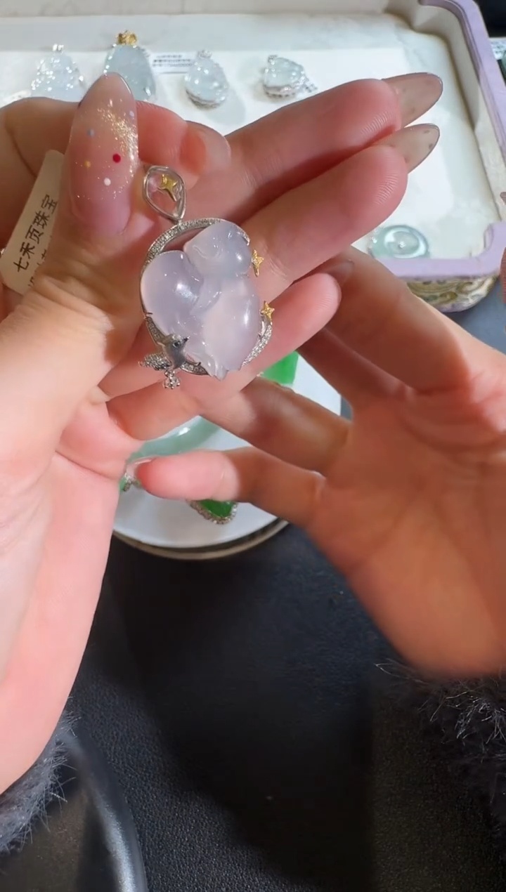 【闪购商品】翡翠吊坠(不含链)18K金镶嵌【源头工厂】钻石镶嵌